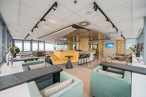 Expo Tower Hotel by Mellow Mood Hotels