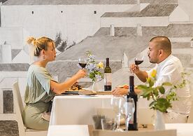 Hotel Jeni & Restaurant