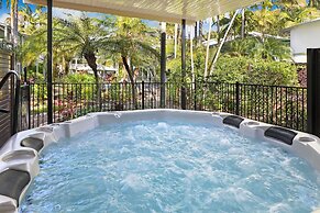 Coral Beach Noosa Resort