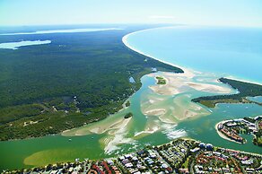 Coral Beach Noosa Resort