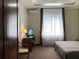 Diligence Hotel