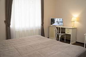 Diligence Hotel
