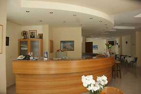 International Hotel