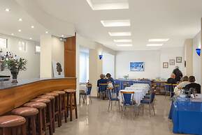 International Hotel