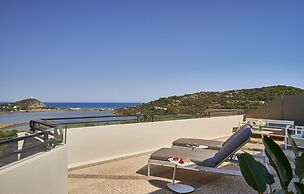 Conrad Chia Laguna Sardinia