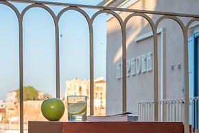 Amphora Hotel