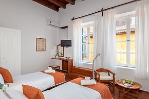 Amphora Hotel