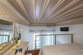 Amphora Hotel