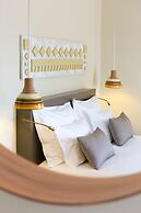 Ozadi Tavira Hotel