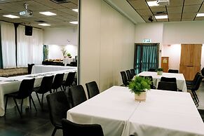 Tzuba Hotel