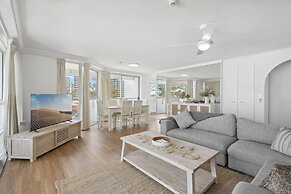 Baronnet Apartments