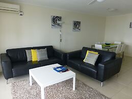 Baronnet Apartments