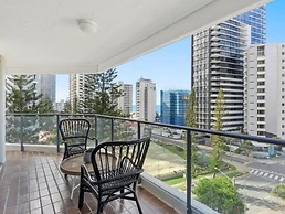 Baronnet Apartments