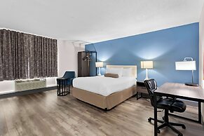 SureStay Plus by Best Western Windsor