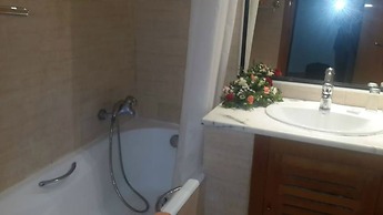 Ariha Hotel