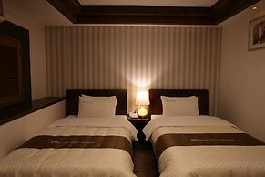 Hill house Hotel