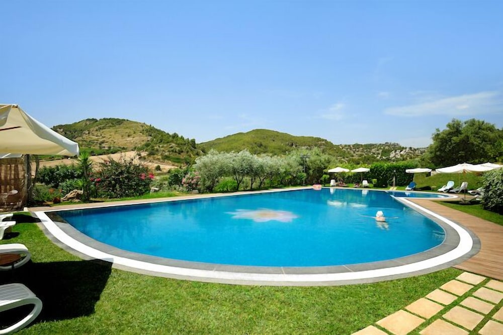 Kallikoros Country Resort & Spa