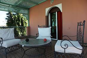 Villa Guest