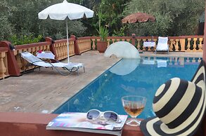 Villa Guest