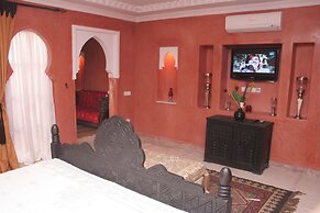 Villa Guest