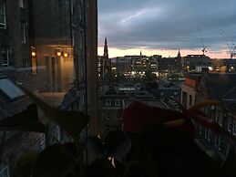 Burnets Apartments