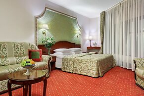 Assambleya Nikitskaya Hotel