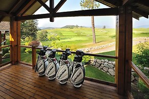 Predator Ridge Resort