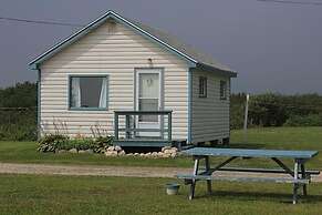 Mavillette Beach Lodge and RV Park