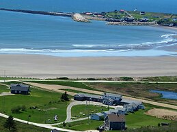 Mavillette Beach Lodge and RV Park