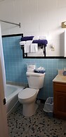 Mavillette Beach Lodge and RV Park