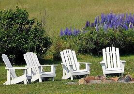 Mavillette Beach Lodge and RV Park