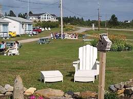 Mavillette Beach Lodge and RV Park