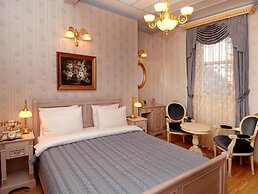 Darussaade Istanbul - Special Class