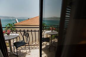 Hotel Vila Tina