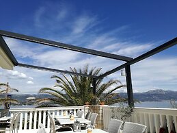 Hotel Vila Tina