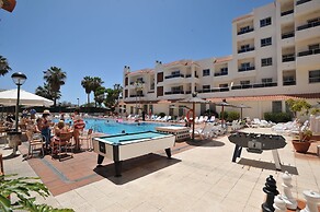 Apartamentos Oro Blanco