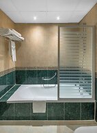 Triumph Plaza Hotel