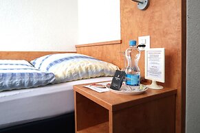 Budget Motel Self Check-in