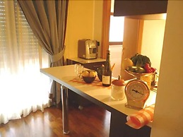 Air Hotel
