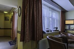 A Train Hotel