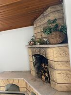 Aruna Hotel