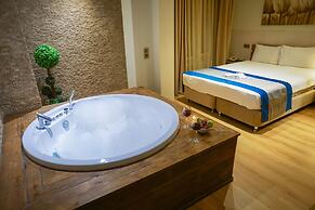 Triada Hotel Taksim