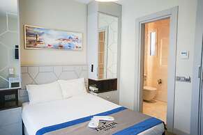 Triada Hotel Taksim