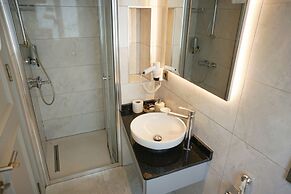 Triada Hotel Taksim
