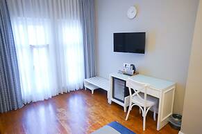 Triada Hotel Taksim