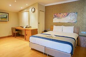 Triada Hotel Taksim
