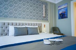 Triada Hotel Taksim