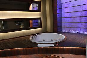 Triada Hotel Taksim
