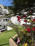 Apartamentos Abril