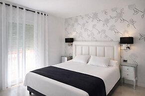 Apartamentos Abril